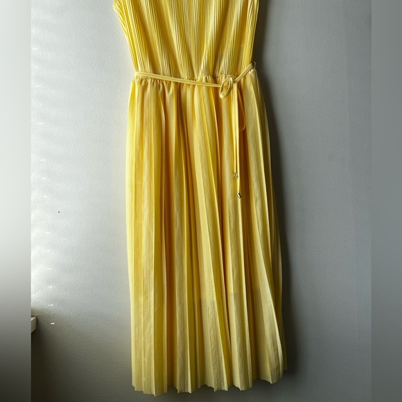 ONLY Yellow sleeveless dress - Picture 7 of 8